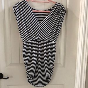 Striped sleeveless maternity top
